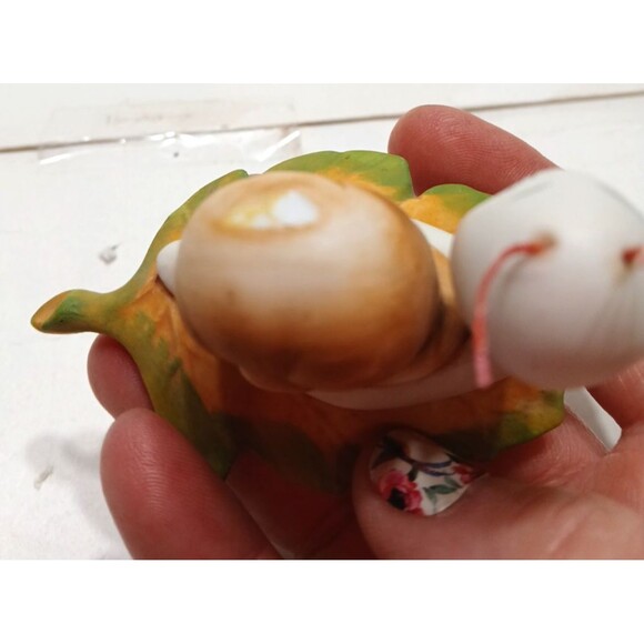 Vintage HOMCO Anthropomorphic Snail On Leaf Ceramic Figurine 8902 *FLAW - Picture 6 of 8